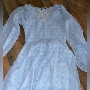 very cute blue dress with cinched waist